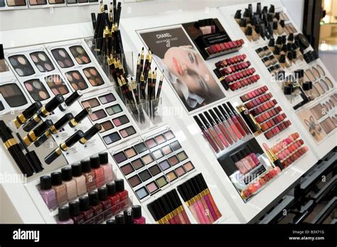 chanel makeup manufacturer